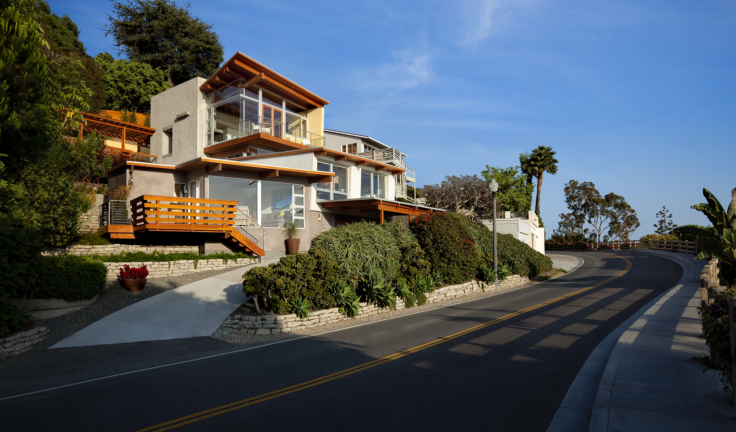 LAGUNA BEACH RESIDENCE